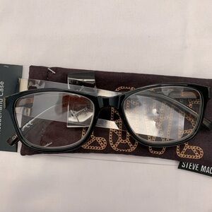 NWT Steve Madden Readers